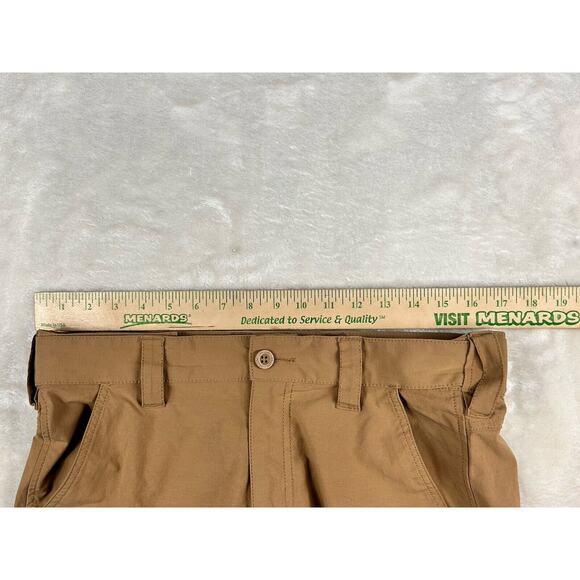 HUK Next Level 10.5" Fishing Shorts Men’s Medium Tan Performance Stretch Cargo - Picture 4 of 8